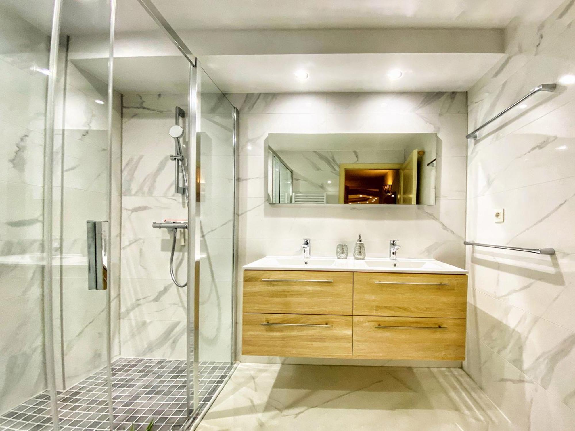 Deluxe - Le Millesime - Calme Apartment Strasbourg Luaran gambar